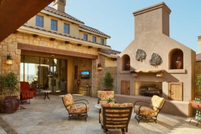 Contemporary 5911 - Courtyard with Outdoor Fireplace